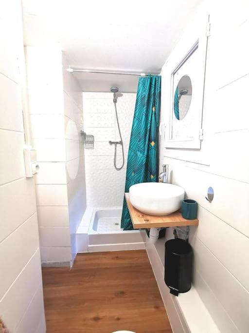 Charmant T2 atypique, rénové, confortable Béziers Exterior foto